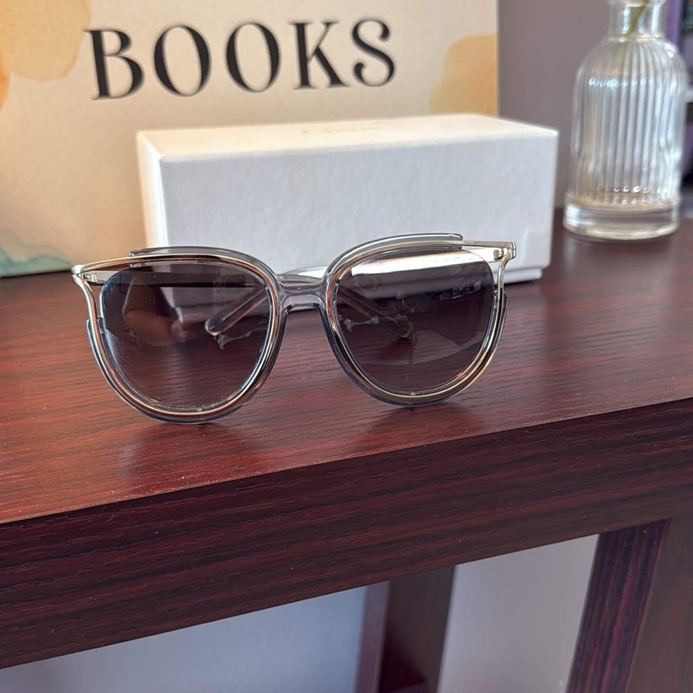 Chloè Jayme Sunglasses - Picture 2 of 10